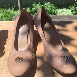 Tory Burch nude wedges 8.5